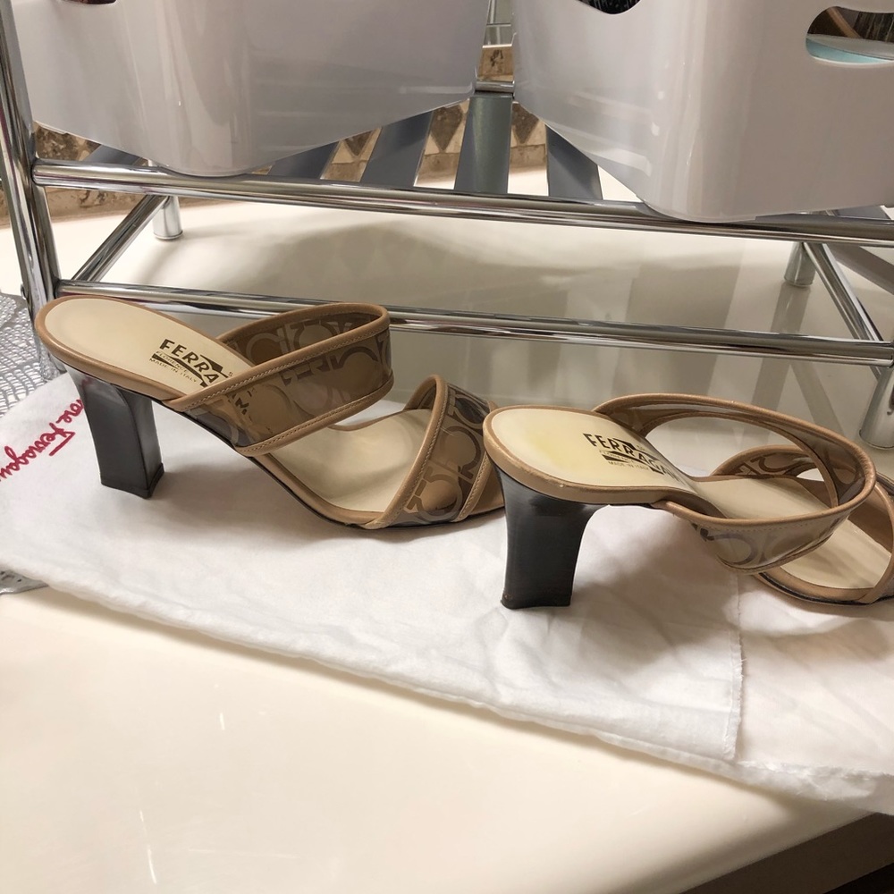 Ferrango woman shoes
